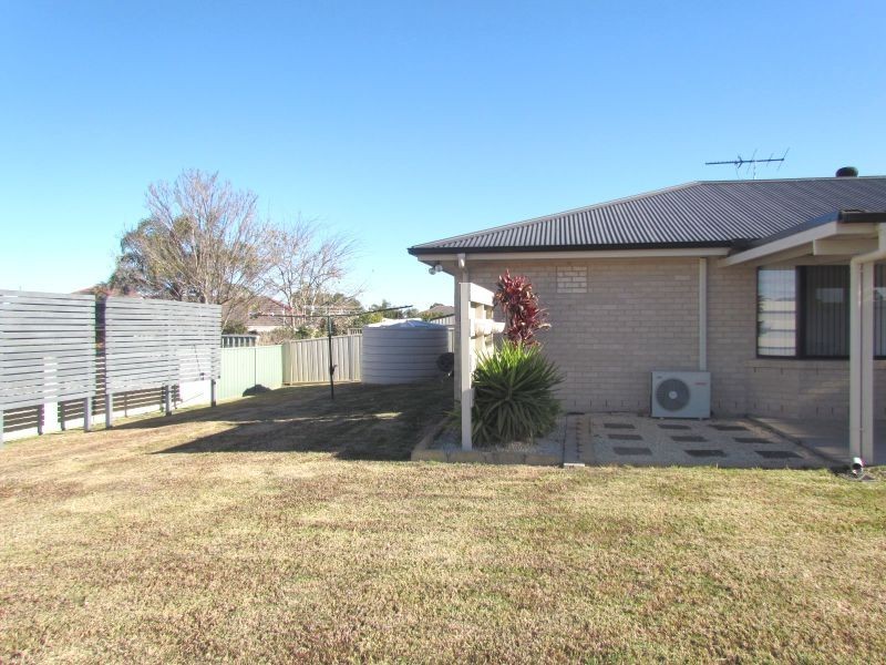8 Nelson Drive, Singleton NSW 2330