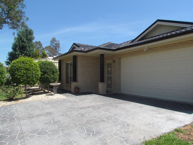 24 Willcox Avenue, Singleton NSW 2330