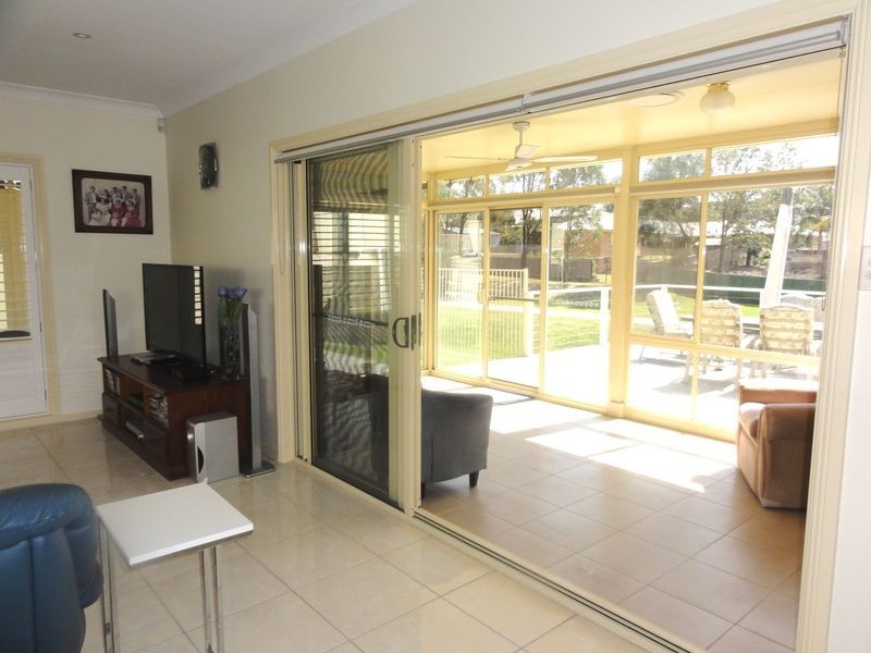 24 Willcox Avenue, Singleton NSW 2330