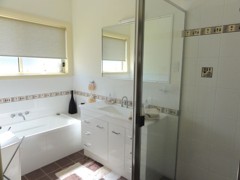 24 Willcox Avenue, Singleton NSW 2330