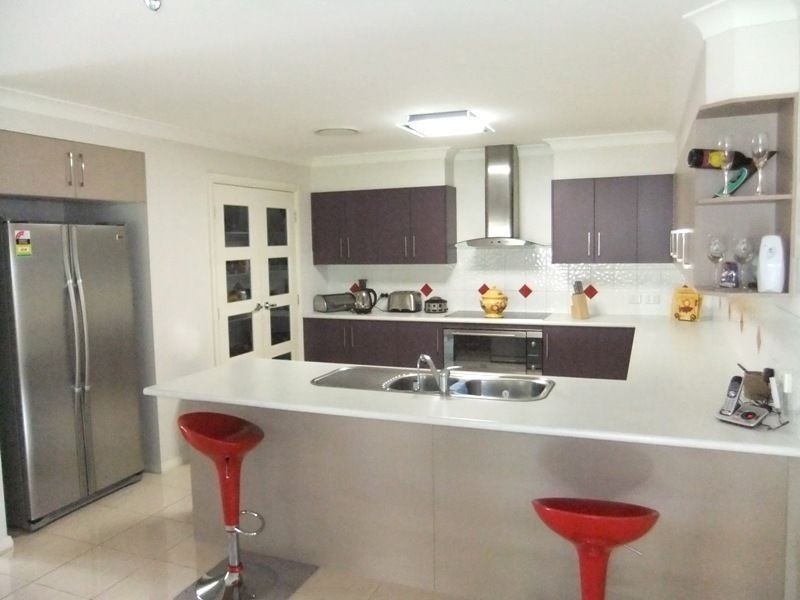 4 Allsop Place, Singleton NSW 2330