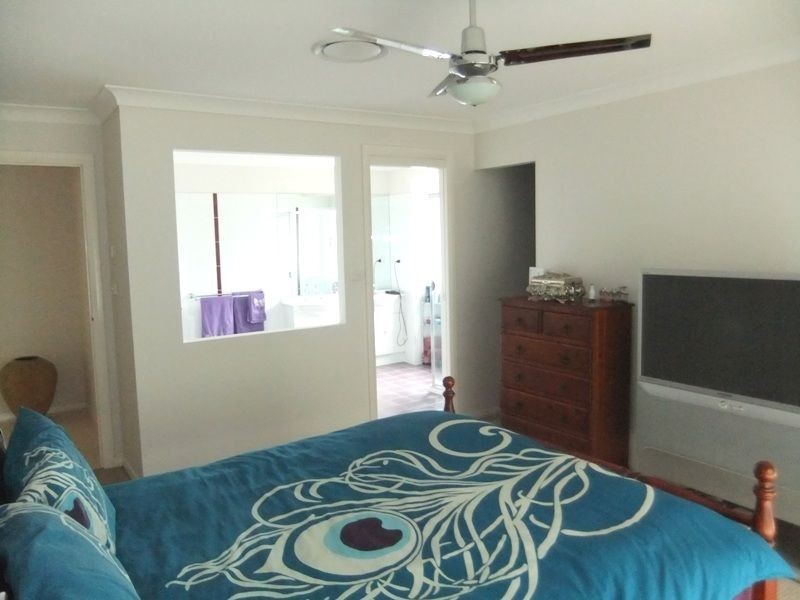 4 Allsop Place, Singleton NSW 2330