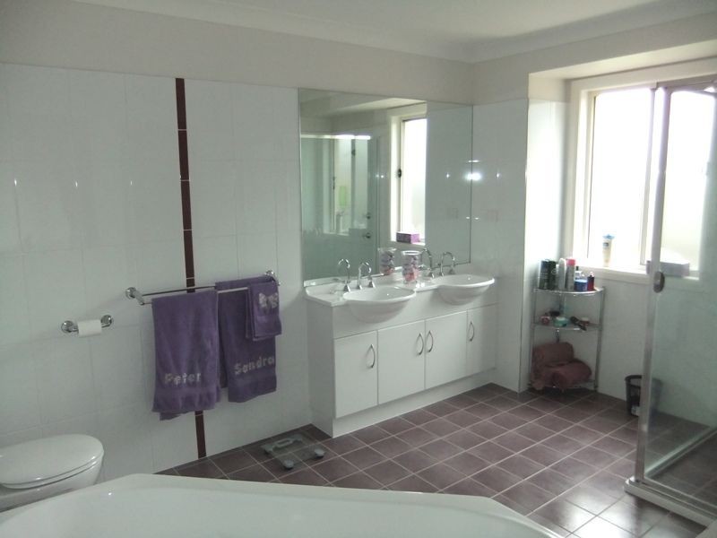 4 Allsop Place, Singleton NSW 2330