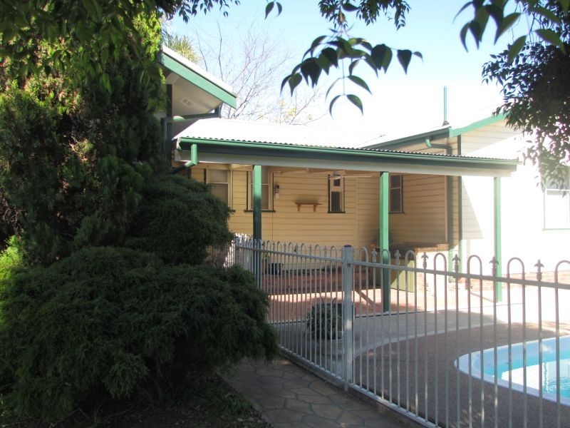 7 Kent Street, Singleton NSW 2330