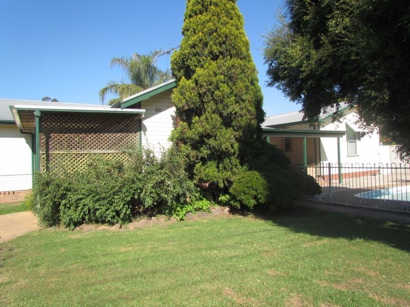 7 Kent Street, Singleton NSW 2330