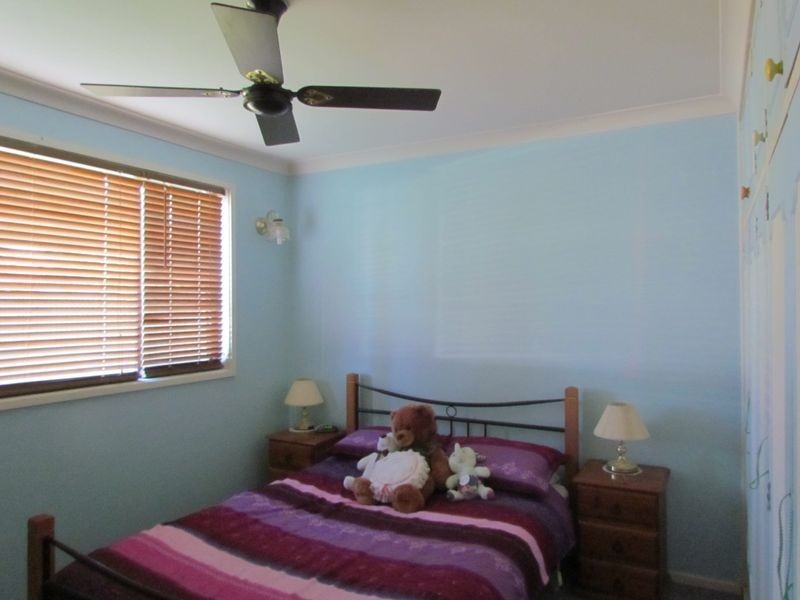 1 Eyre Close, Singleton NSW 2330