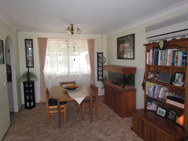 20 Richards Avenue, Singleton NSW 2330