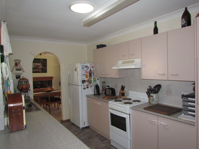 20 Richards Avenue, Singleton NSW 2330