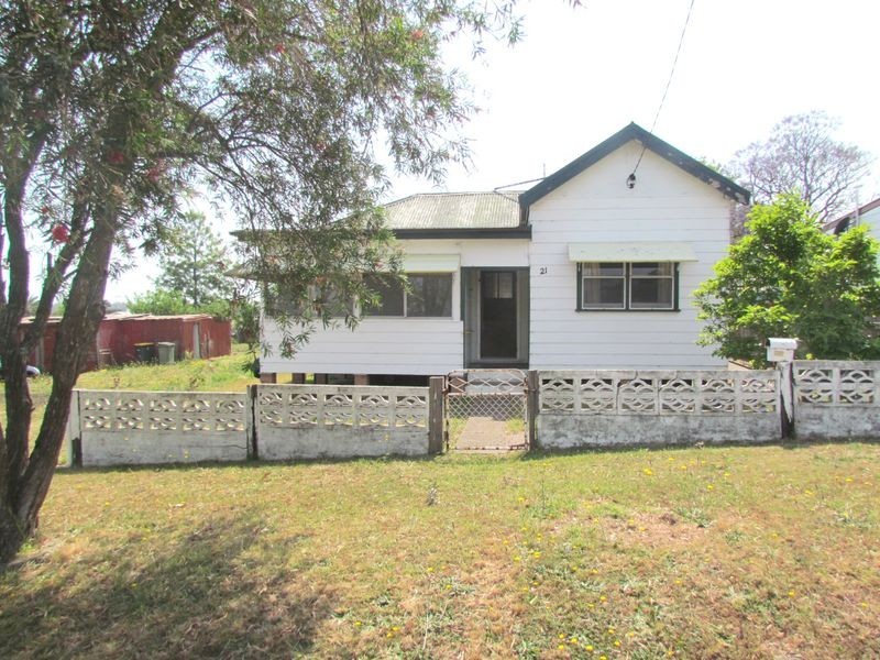 21 Clift Street, Greta NSW 2334