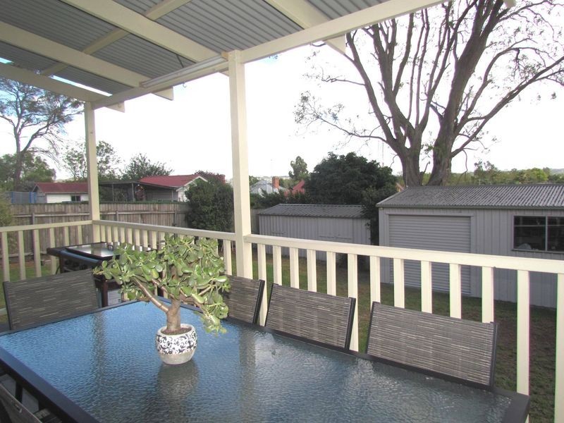 18 View Street, Singleton NSW 2330