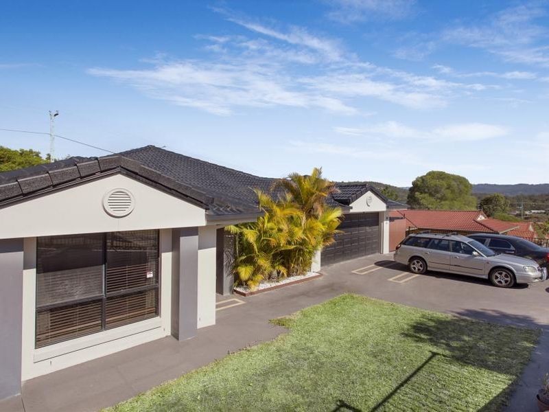 35 Maui Crescent, Oxenford QLD 4210