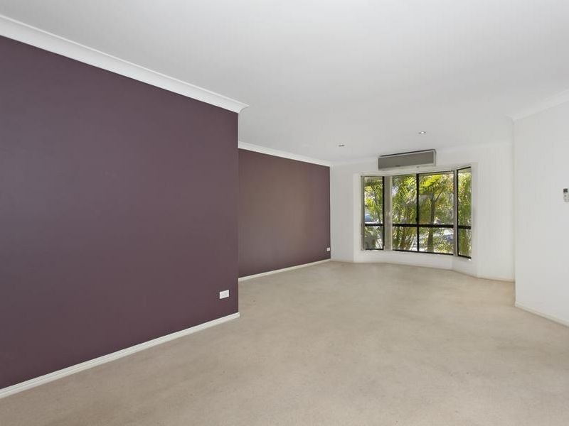 35 Maui Crescent, Oxenford QLD 4210