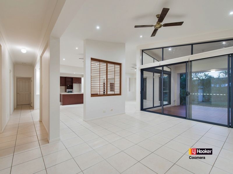 10 Freya Circuit, Coomera Waters QLD 4209