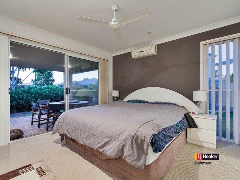 8 Vermont Street, Oxenford QLD 4210