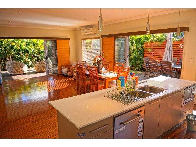 5 Settlers Avenue, Upper Coomera QLD 4209