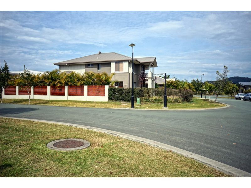 5 Settlers Avenue, Upper Coomera QLD 4209