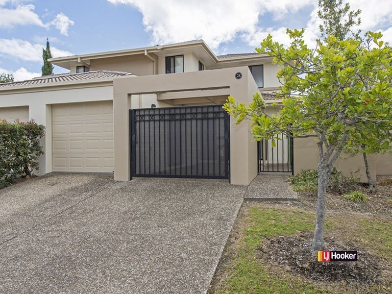 28/2 Tuition Street, Upper Coomera QLD 4209