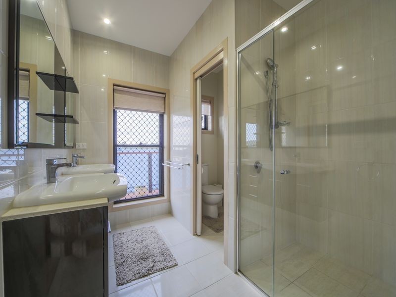 8 Picton Court, Upper Coomera QLD 4209