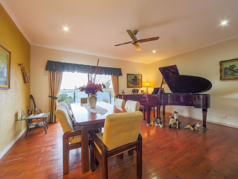 8 Picton Court, Upper Coomera QLD 4209