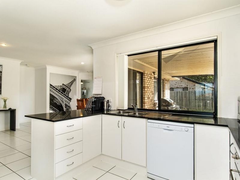 8 Matt Court, Upper Coomera QLD 4209