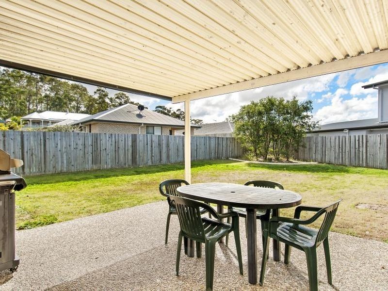 8 Matt Court, Upper Coomera QLD 4209