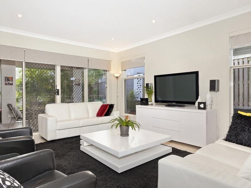 22 Rose Valley Drive, Upper Coomera QLD 4209