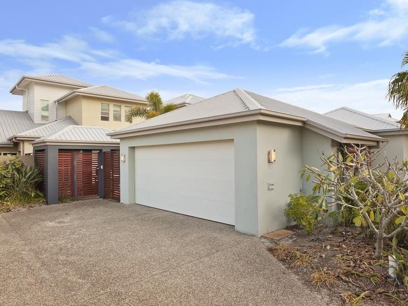 37 Brindabella Close, Coomera Waters QLD 4209