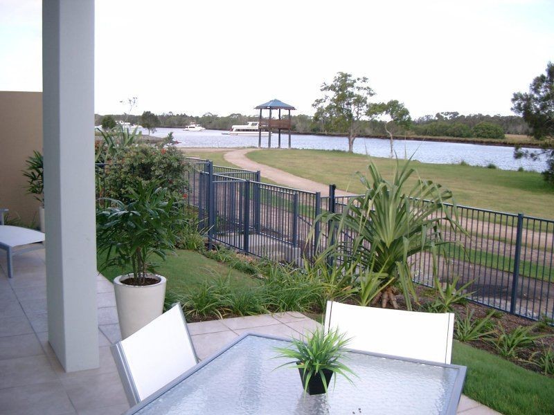 37 Brindabella Close, Coomera Waters QLD 4209