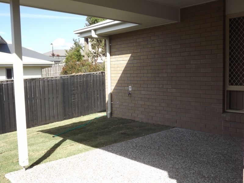 35 Parkvista Circuit, Coomera QLD 4209