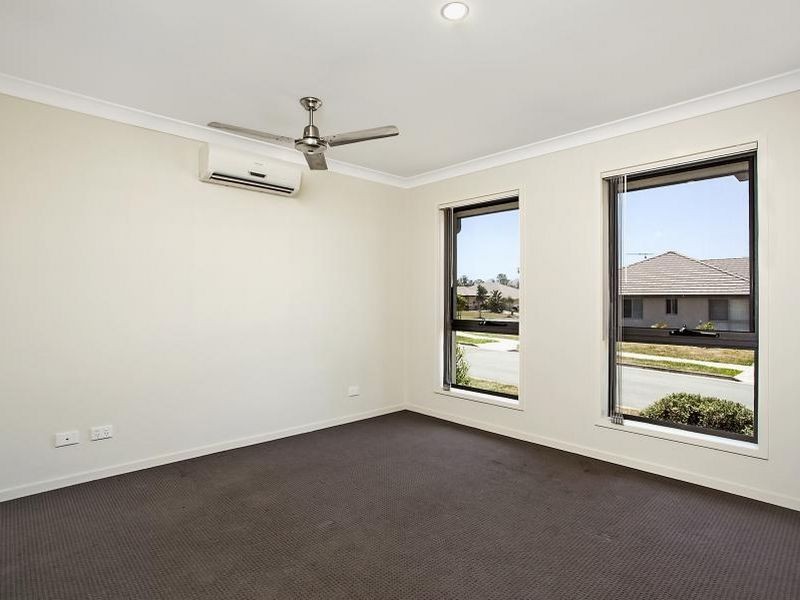 2/14 Bidmead Circuit, Pimpama QLD 4209