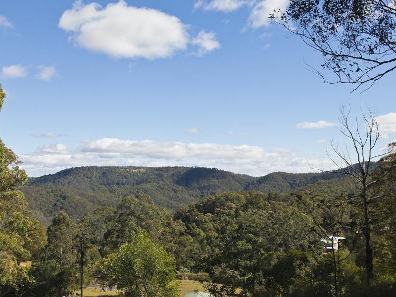 34 Walter Court, Wongawallan QLD 4210