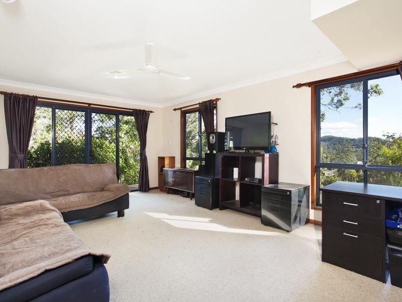 34 Walter Court, Wongawallan QLD 4210