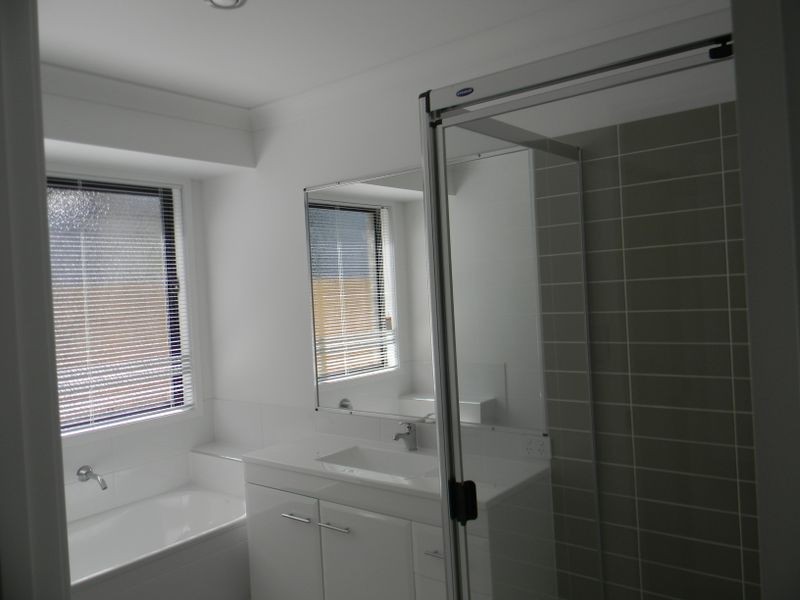 23 Yarrambat Rise, Upper Coomera QLD 4209