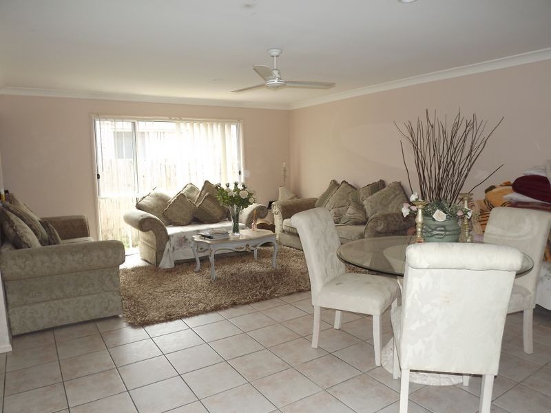 13 Lorenzo Drive, Coomera QLD 4209