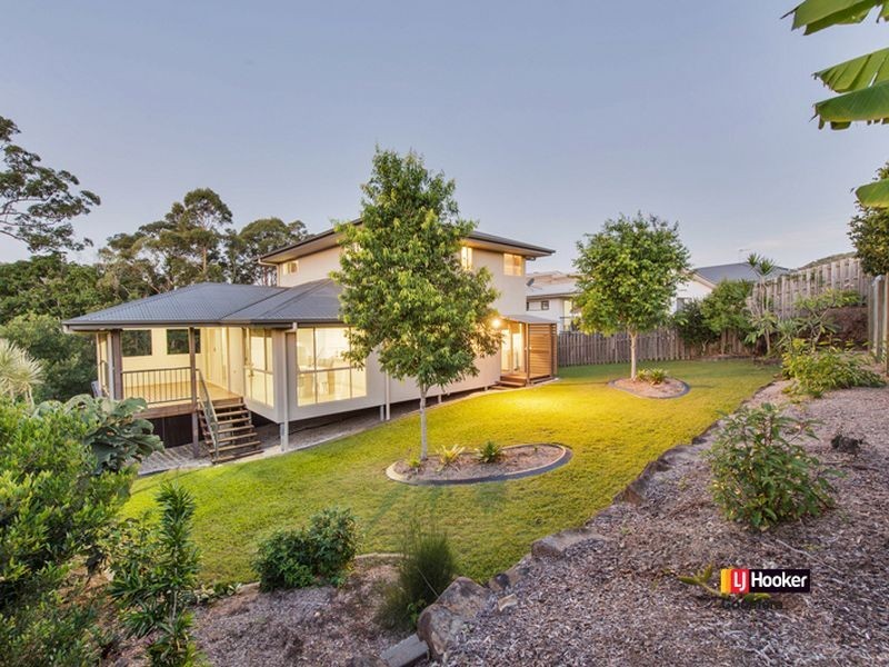 7 Silver Dawn Crescent, Oxenford QLD 4210