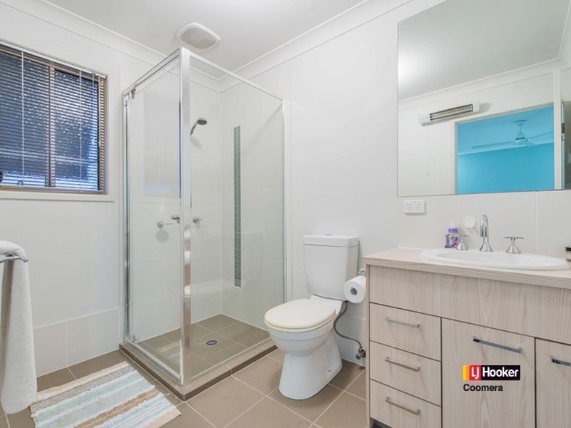 7 Silver Dawn Crescent, Oxenford QLD 4210