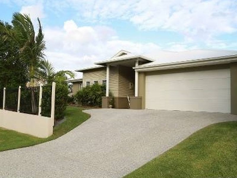 2 Cabriolet Court, Upper Coomera QLD 4209