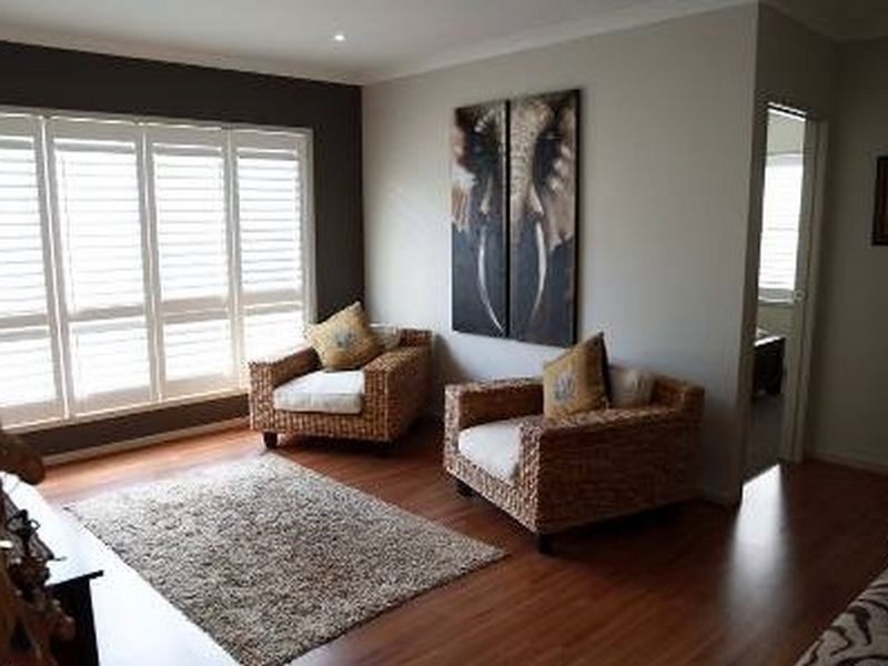 2 Cabriolet Court, Upper Coomera QLD 4209