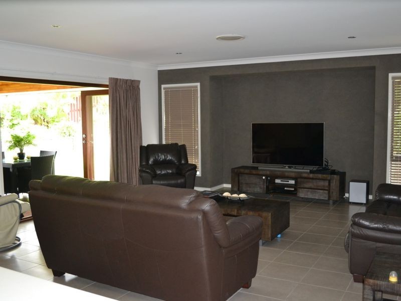 10 Marrinup Street, Upper Coomera QLD 4209