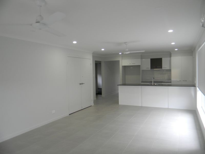38 Denham Circuit, Willow Vale QLD 4209