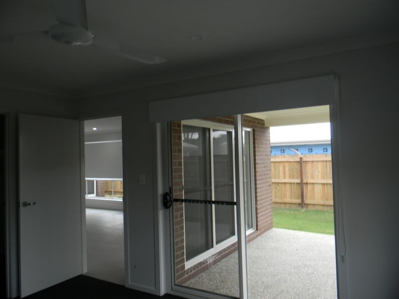 38 Denham Circuit, Willow Vale QLD 4209