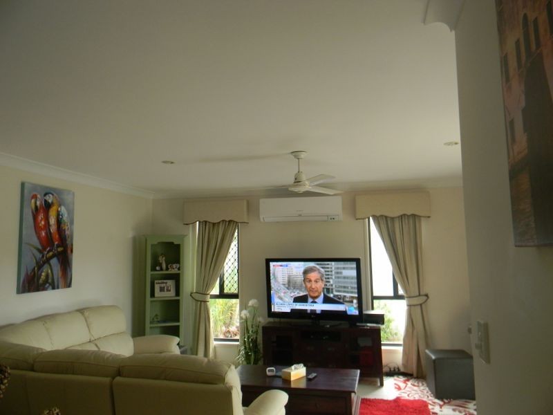 1 Bluetail Crescent, Upper Coomera QLD 4209