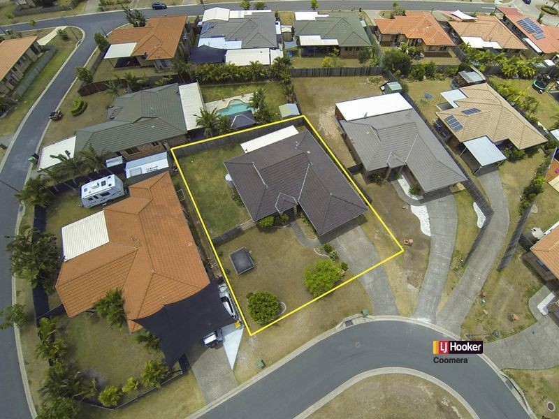 8 Meadow Way, Upper Coomera QLD 4209