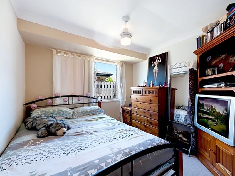 8 Meadow Way, Upper Coomera QLD 4209