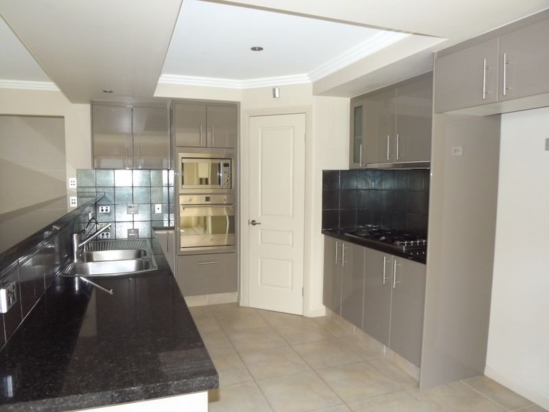 10 Ingrid Lane, Coomera Waters QLD 4209