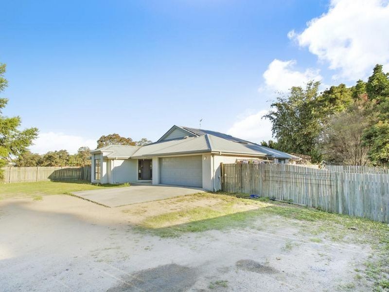 36 Creek Street, Pimpama QLD 4209