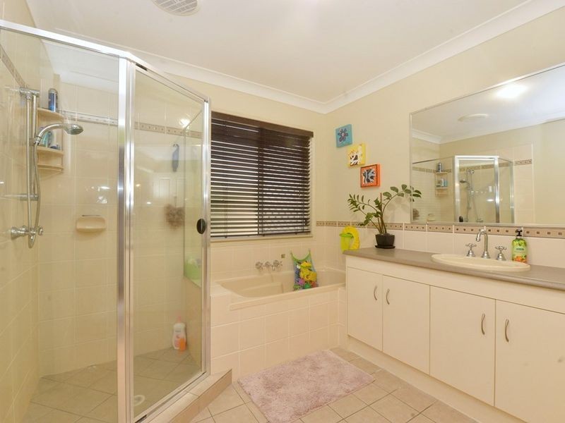 1/36 Merton Drive, Upper Coomera QLD 4209