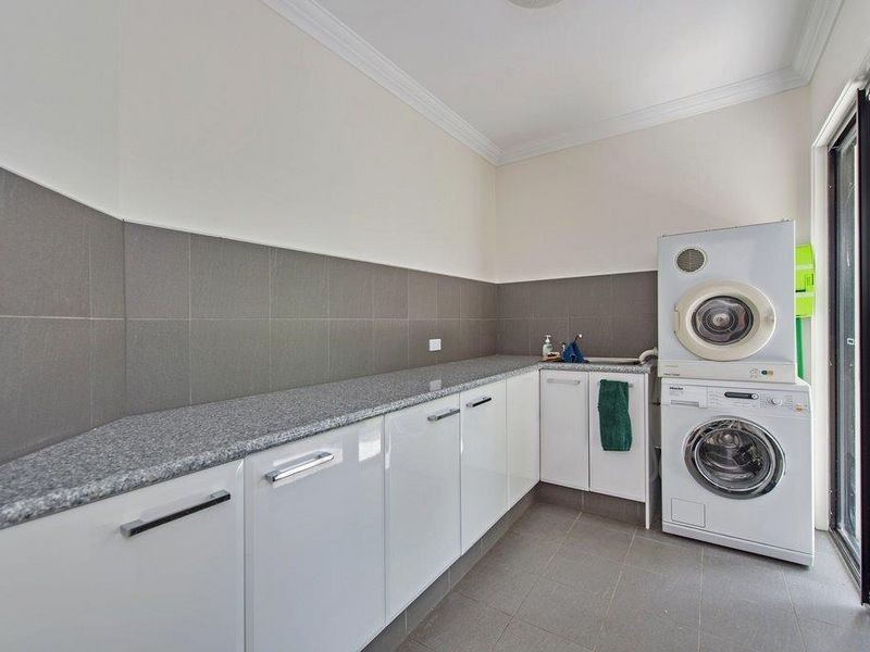 1 Village High Crescent, Coomera Waters QLD 4209