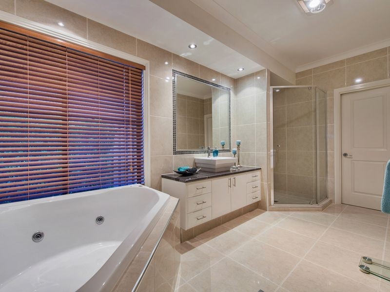 10 Kingtide Lane, Coomera Waters QLD 4209