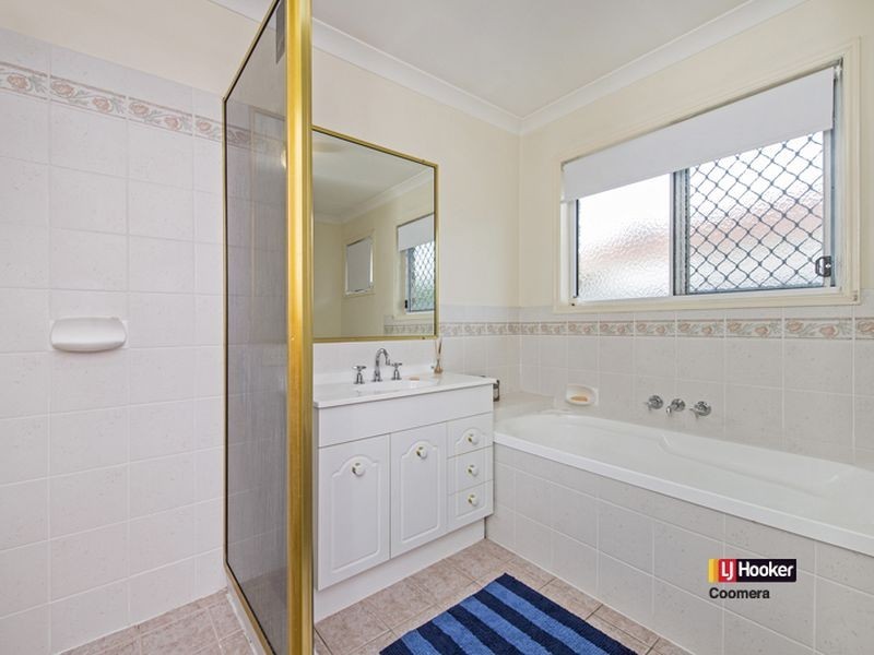 10 Ireland Way, Upper Coomera QLD 4209